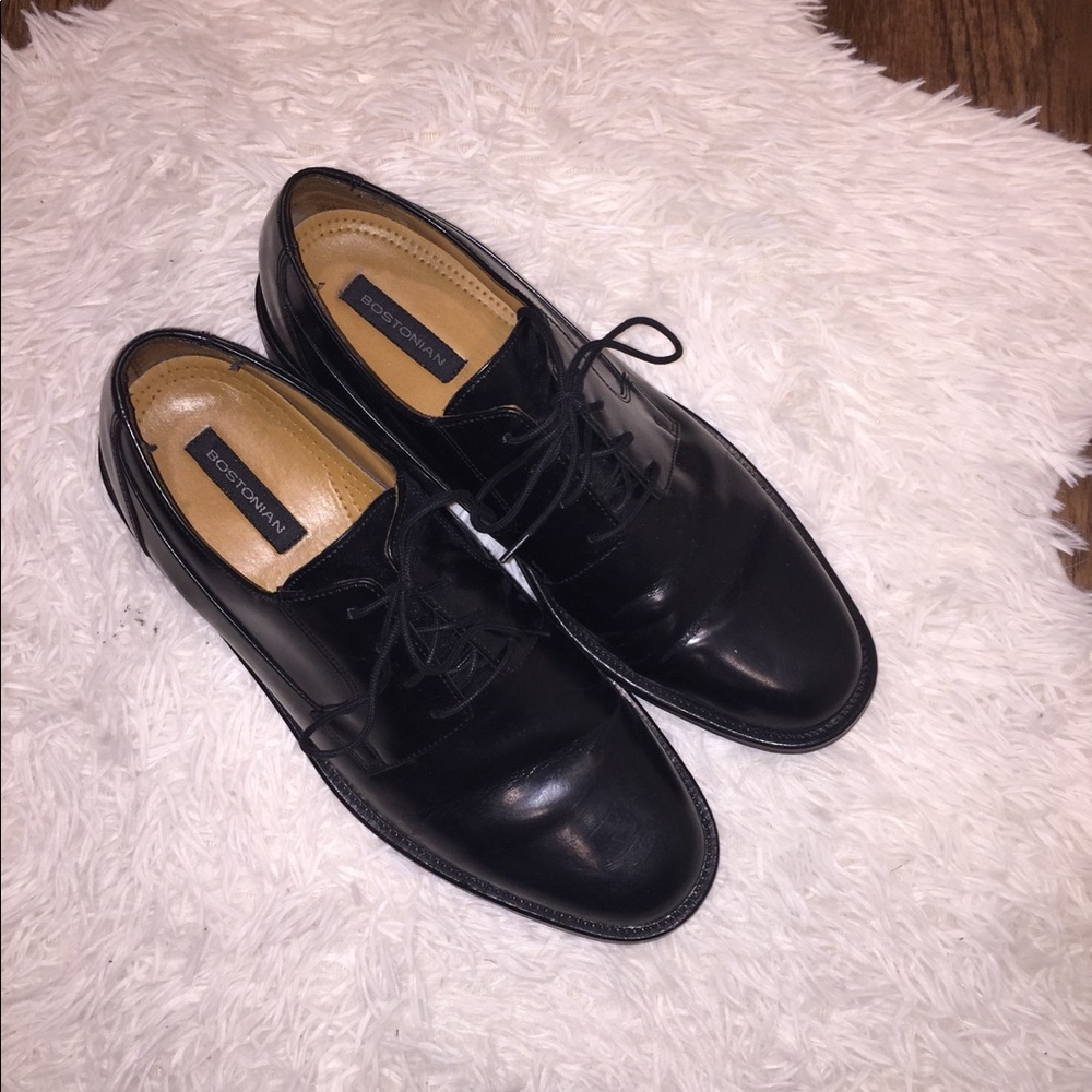 Bostonian black dress shoes size 9.5
